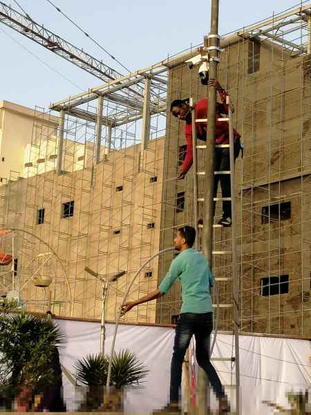 كاميرات مراقبة